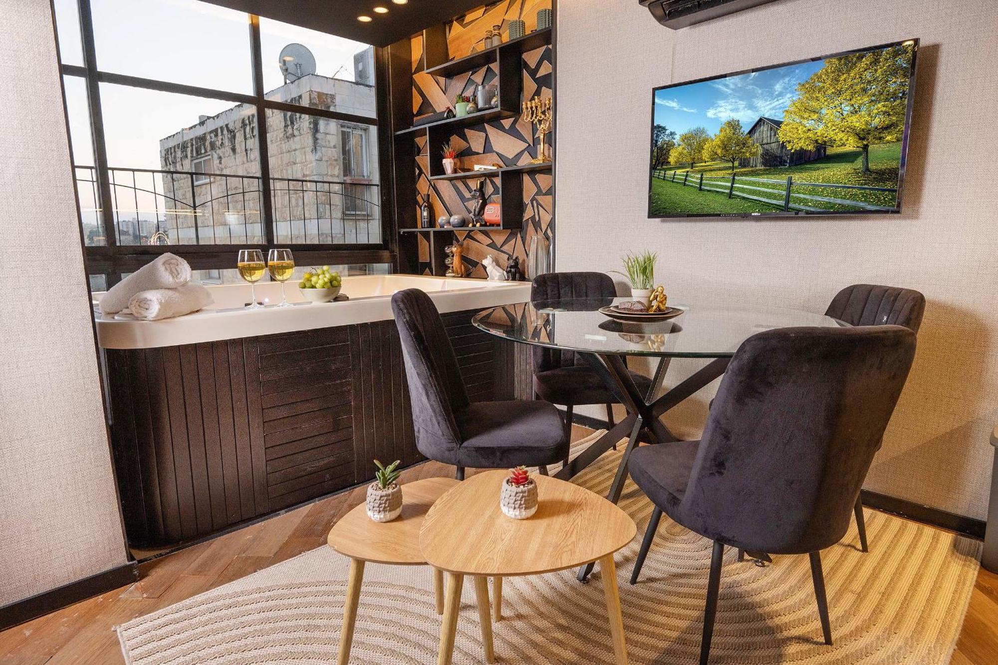 On The Walls - Mamilla View -